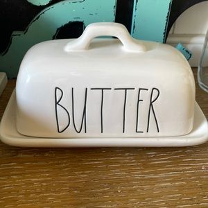 Rae Dunn butter dish